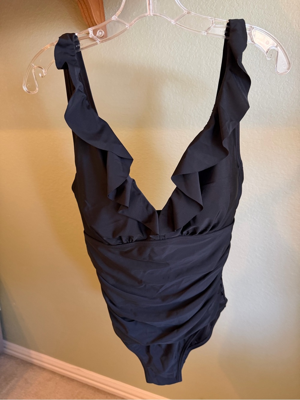 DKNY Black Ruffle One Piece Swimsuit Ruched Tummy Control Size 10